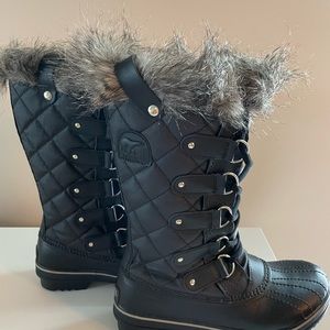 Women’s Sorel Tofino winter boot Size 7
